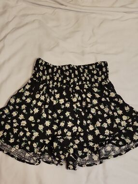 wild fable Black Floral Smocked Shorts with White & Yellow Accents
